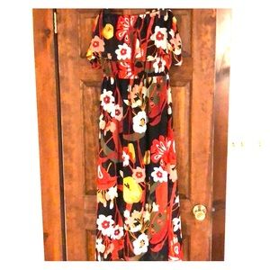 Floral off the shoulder dress 💕